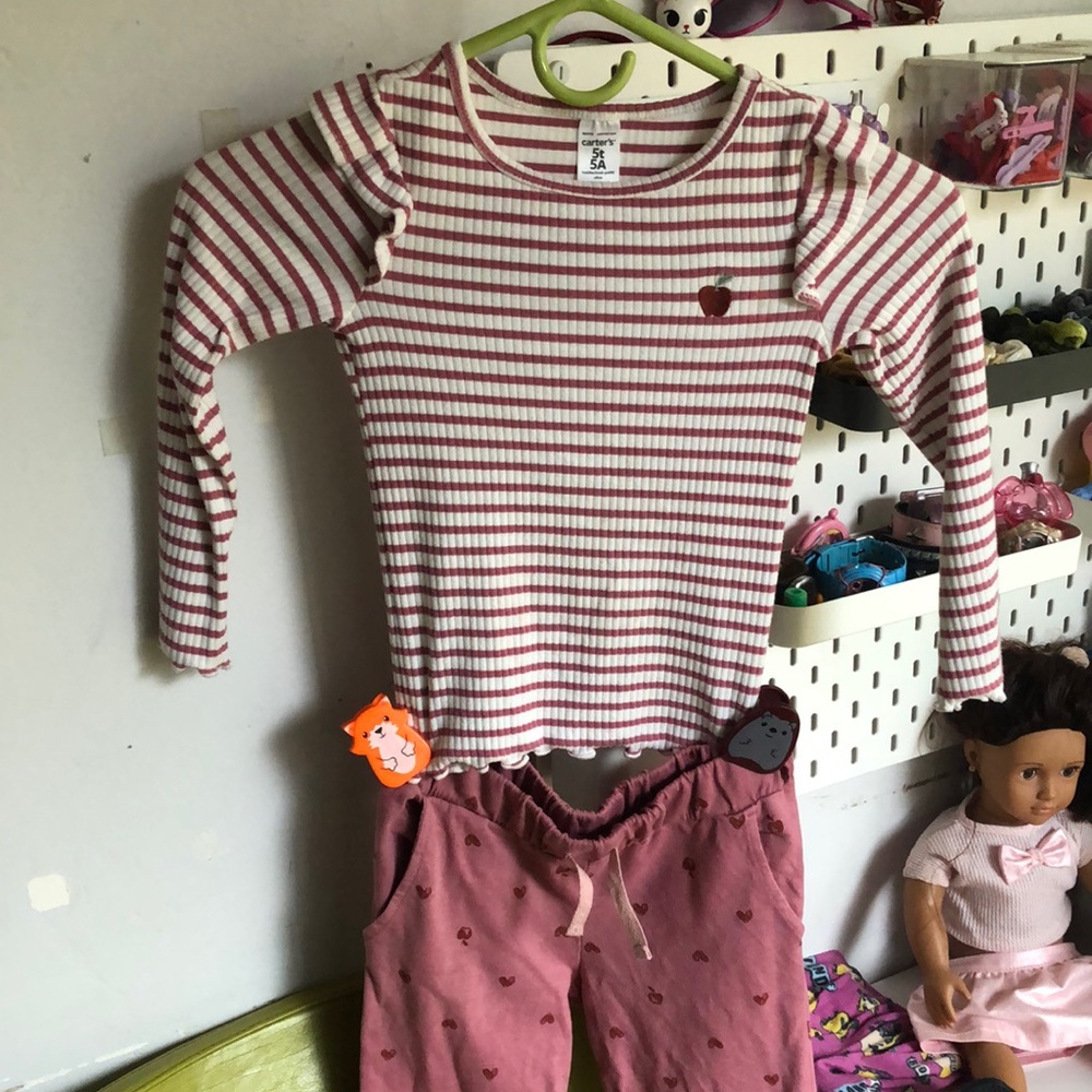 Carter’s Soft Long Flutter Sleeve Apple Heart Red Pink Stripe White Pants Set